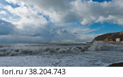 Черное море штормит, осень у берега. Краснодарский край, Туапсинский район, Михайловская бухта. Стоковое фото, фотограф Александр Циликин / Фотобанк Лори