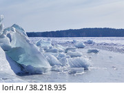 Winter ice landscape. Nanural winter background. Стоковое фото, фотограф Сергей Пристяжнюк (Serg Zastavkin) / Фотобанк Лори