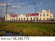 Chudovo railway station (2022 год). Редакционное фото, фотограф Юлия Бабкина / Фотобанк Лори