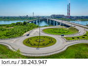 View of Kemerovo from the high right Bank of the river Tom (2018 год). Стоковое фото, фотограф Ольга Остроухова / Фотобанк Лори