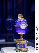 Faberge Museum exhibits. Art objects in Russia: Chanticleer Kelkha egg. Редакционное фото, фотограф Aleksandr Golubev / Фотобанк Лори