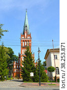 Храм  Святого Бруно Кверфуртского (1902-1904 год). Улица Ленина, 17А. Черняховск, Калининградская область (2019 год). Редакционное фото, фотограф Ирина Борсученко / Фотобанк Лори