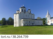 Никольский собор на  Ярославовом Дворище, Великий Новгород. Солнечный день в сентябре. (2022 год). Стоковое фото, фотограф Сергей Рыбин / Фотобанк Лори