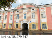 Жилой дом на набережной Степана Разина, 7. Тверь (2022 год). Стоковое фото, фотограф Александр Щепин / Фотобанк Лори
