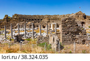 Ancient Roman theater in Side, Antalya province, Turkey. Стоковое фото, фотограф Яков Филимонов / Фотобанк Лори