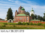 Вид на Спасо-Бородинский женский монастырь в Можайском районе Московской области. Россия (2014 год). Стоковое фото, фотограф Наталья Волкова / Фотобанк Лори