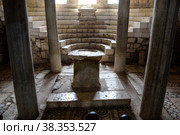 Altar of Church of St. Nicholas the Baptist miracle worker in Demre, Turkey (2019 год). Редакционное фото, фотограф Леонид Еремейчук / Фотобанк Лори