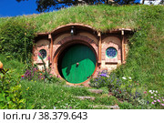 Hobbiton, New Zealand - 15 Dec 2018. Hobbiton is theme Park in New Zealand. Редакционное фото, фотограф Сергей Стрелков / Фотобанк Лори