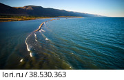 Beautiful seascape. Waves near the shore, a sandbar. Стоковое фото, фотограф Виктория Тельминова / Фотобанк Лори