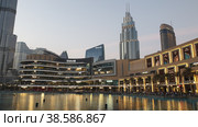 Деловой Центр. Palace Hotel and Burj Khalifa. Дубай. Объединённые Арабские Эмираты (2022 год). Редакционное фото, фотограф lana1501 / Фотобанк Лори