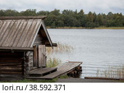Sauna on the shore of Lake Onega. Kizhi Island. Republic of Karelia (2014 год). Редакционное фото, фотограф Photojuli / Фотобанк Лори