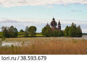 The reserve Museum Kizhi on lake Onega (2015 год). Редакционное фото, фотограф Оксана Медведева / Фотобанк Лори