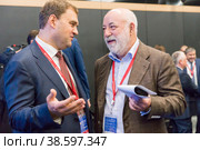 Russia. Saint-Petersburg. XXIII St. Petersburg International Economic Forum 2019. SPIEF 2019 participants. Evgeny Kovnir, CEO of ANO Digital Economy, and Viktor Vekselberg, Chairman of the Board of Directors of Renova. Россия. Санкт-Петербург. XXIII Петербургский международный экономический форум 2019. Участники ПМЭФ-2019. Генеральный директор АНО Цифровая экономика Евгений Ковнир и председатель совета директоров компании Ренова Виктор Вексельберг. Редакционное фото, фотограф Алексей Смышляев / Фотобанк Лори
