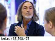 Россия. Санкт-Петербург. Народный художник Российской Федерации Никас Сафронов. Russia. Saint-Petersburg. People's Artist of the Russian Federation Nikas Safronov. (2021 год). Редакционное фото, фотограф Алексей Смышляев / Фотобанк Лори