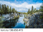 Marble canyon in the mountain park of Ruskeala, Karelia, Russia. Стоковое фото, фотограф Igor Tichonow / Фотобанк Лори