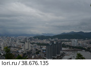 Вид на город во время урагана (2018 год). Стоковое фото, фотограф SvetLanaMo / Фотобанк Лори