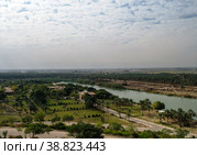 View Euphrates river from former Hussein palace, Hillah, Babyl Iraq (2011 год). Стоковое фото, фотограф Сергей Майоров / Фотобанк Лори