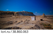 Runed Urga fishing village at the shore of Sudochye lake aka part of former Aral sea, Karakalpakstan, Uzbekistan (2017 год). Стоковое фото, фотограф Сергей Майоров / Фотобанк Лори