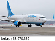 Самолёт Boeing 737-800 авиакомпании "Победа" (2019 год). Редакционное фото, фотограф Александр Тарасенков / Фотобанк Лори