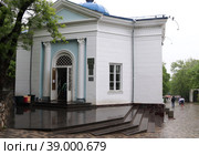 Питьевая галерея источника "Славяновский" г.Железноводск (2022 год). Редакционное фото, фотограф Светлана Ясинская / Фотобанк Лори