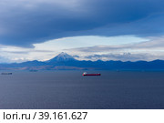 Marine landscape with views of the Avacha Bay. Petropavlovsk-Kamchatsky, Russia (2019 год). Стоковое фото, фотограф Виктория Кольцова / Фотобанк Лори