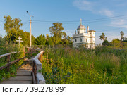 Скит патриарха Никона. Вид от реки Иордан (Истра). Истра, Московская область (2022 год). Стоковое фото, фотограф Александр Щепин / Фотобанк Лори