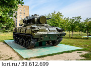 Зенитный ракетно-пушечный комплекс ЗРПК Тунгуска-М. Бульвар Победы, парк военной техники. Город Ступино, Московкая область. (2018 год). Редакционное фото, фотограф Владимир Устенко / Фотобанк Лори