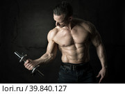 Man's power body. Стоковое фото, фотограф Luis Louro / PantherMedia / Фотобанк Лори
