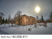 Заброшенный завод, бараки, хоз. постройка. Стоковое фото, фотограф Сергей Леденёв / Фотобанк Лори