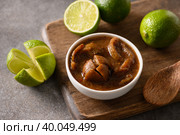 Sri Lankan Lime Pickle of lime, salt, chilli, pepper. Стоковое фото, фотограф Светлана Лажко / Фотобанк Лори
