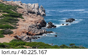 Rocky shore of Mediterranean coast. Crete. Greece (2023 год). Стоковое видео, видеограф Сергей Пристяжнюк (Serg Zastavkin) / Фотобанк Лори