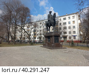 Памятник маршалу К. К. Рокоссовскому. Бульвар Маршала Рокоссовского. Район Богородское. Город Москва (2023 год). Редакционное фото, фотограф lana1501 / Фотобанк Лори