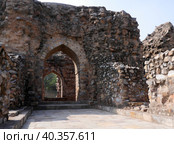 Парк Qutub Minar в Дели (Индия) (2023 год). Редакционное фото, фотограф Максим Гулячик / Фотобанк Лори