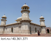 Мавзолей Itmad-ud-Daula (Агра, Индия) (2023 год). Редакционное фото, фотограф Максим Гулячик / Фотобанк Лори