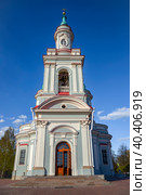 Старинный Екатерининский собор (1782 г.) крупным планом. Кингисепп, Ленинградская область (2023 год). Стоковое фото, фотограф Анна Карасева / Фотобанк Лори