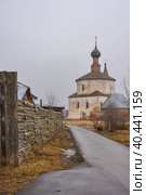 Suzdal / Russia - March 08, 2020: Church of Cosmas and Damian in Korovniki, Cosmodamian Church. Редакционное фото, фотограф Олег Спиридонов / Фотобанк Лори