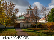 View of the Chinese Village in the Alexander Park of Tsarskoye Selo on a sunny autumn day, Pushkin, St. Petersburg, Russia. Стоковое фото, фотограф Ula Ulachka / Фотобанк Лори