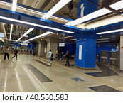 Станция метро «Нижегородская» - кросс-платформенная станция Московского метрополитена на Большой кольцевой и Некрасовской линиях в Москве (2023 год). Редакционное фото, фотограф stargal / Фотобанк Лори