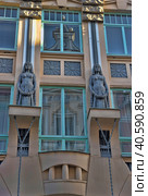 The mansion of the beginning of the 20th century is the main attraction of the long Pikk street. The brightest representatives of modern architecture (2014 год). Редакционное фото, фотограф Анна Кривицкая / Фотобанк Лори