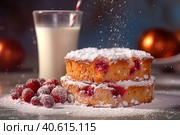 Biscuit cake with berries and powdered sugar. Generative AI. Стоковое AI-изображение, AI-художник Юрий Поздников / Фотобанк Лори
