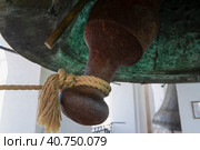 Колокол звонницы Успнского собора Ростовского кремля.  Ростов Великий, Ярославская область, Россия. Золотое кольцо (2023 год). Стоковое фото, фотограф Pukhov K / Фотобанк Лори