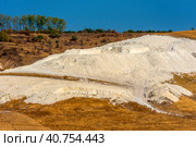 Excavations in chalky quarry, Voronezh Region, Russia. Стоковое фото, фотограф Анна Кривицкая / Фотобанк Лори