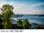 Стрелка - где Ока впадает в Волгу (2021 год). Стоковое фото, фотограф Илья Старков / Фотобанк Лори