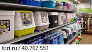 Pet products at a pet store (2019 год). Редакционное фото, фотограф Анна Кривицкая / Фотобанк Лори