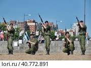 Demonstrative performance of the Marine Corps (2013 год). Редакционное фото, фотограф Анна Кривицкая / Фотобанк Лори