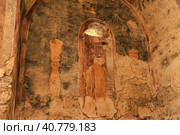 DEMRE, TURKEY - 13,07,2014 Frescos in the Saint Nicholas (Santa Clause) church  in Demre, Turkey. It's an ancient Byzantine Church. Редакционное фото, фотограф Анна Кривицкая / Фотобанк Лори