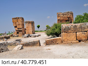 Hie rapolis Ancient City Ruin in Pa mukkale in Turkey (2009 год). Стоковое фото, фотограф Анна Кривицкая / Фотобанк Лори