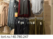 07/15/2016, USA, NEW YORK CITY: inside of Old Navy store in New York. Old Navy is an American clothing and accessories retailer owned by American multinational corporation Gap Inc. Редакционное фото, фотограф Анна Кривицкая / Фотобанк Лори