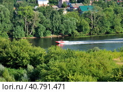 Krasnogorsk, Russia - July 22. 2021. Panorama of the Moskva river in Pavshino (2000 год). Редакционное фото, фотограф Володина Ольга / Фотобанк Лори