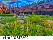 New Holland is an island in the Admiralteysky District of St. Petersburg, bounded by the Moika River, the Kryukov River and the Admiralty Canals. (2017 год). Редакционное фото, фотограф Анна Кривицкая / Фотобанк Лори